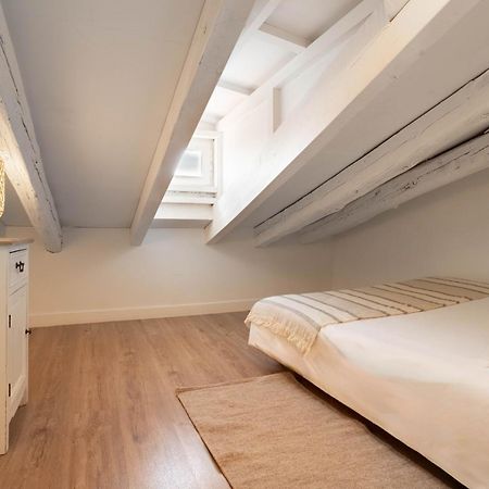 Apartamento Plaza Mayor Attic En Madryt Zewnętrze zdjęcie
