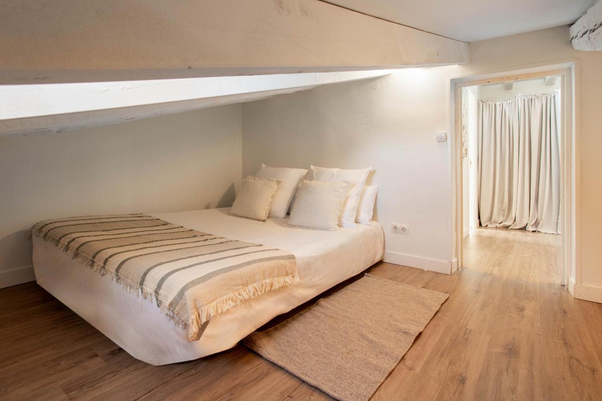 Apartamento Plaza Mayor Attic En Madryt Zewnętrze zdjęcie